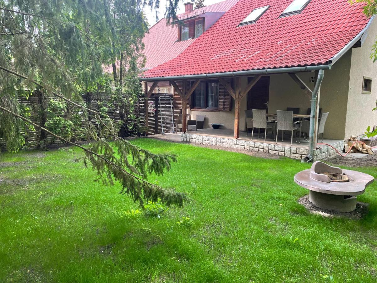 Lake House Siófok Esterno foto